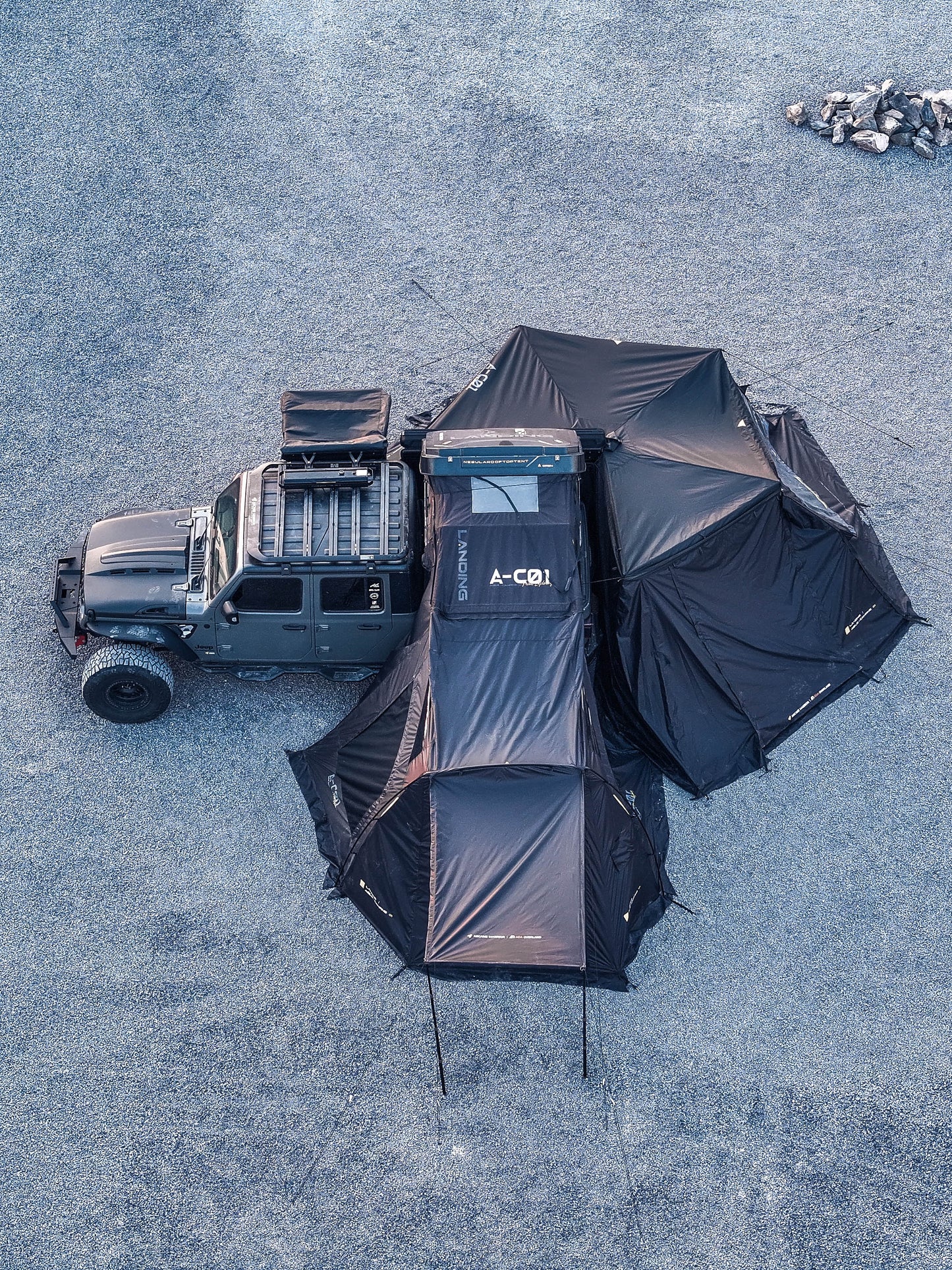 AW Hard Shell 270 Awning