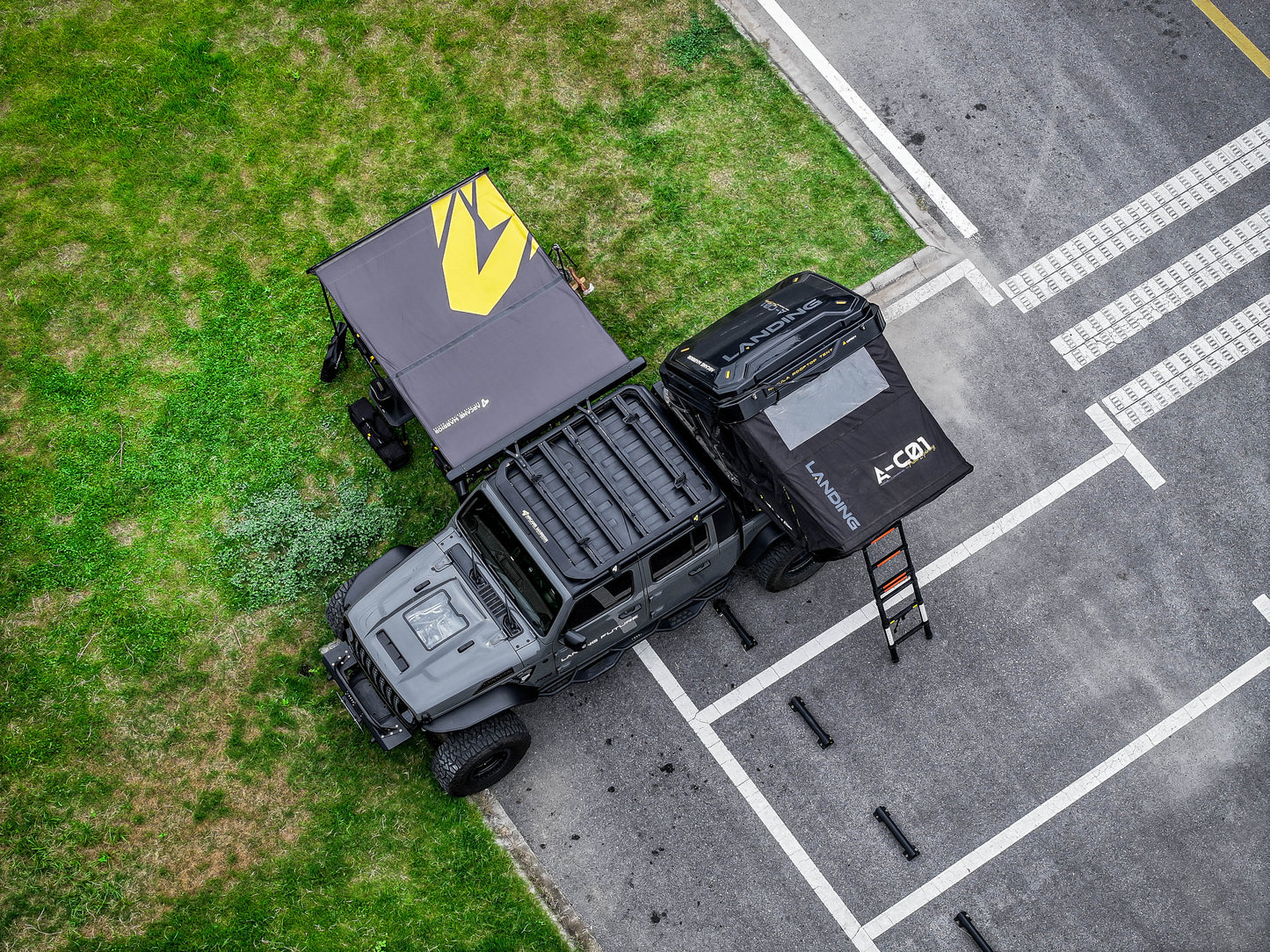 AW Side Awning HARDCORE Series