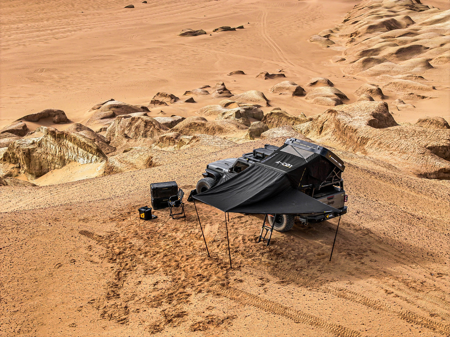 AW Hard Shell Roof Top Tent