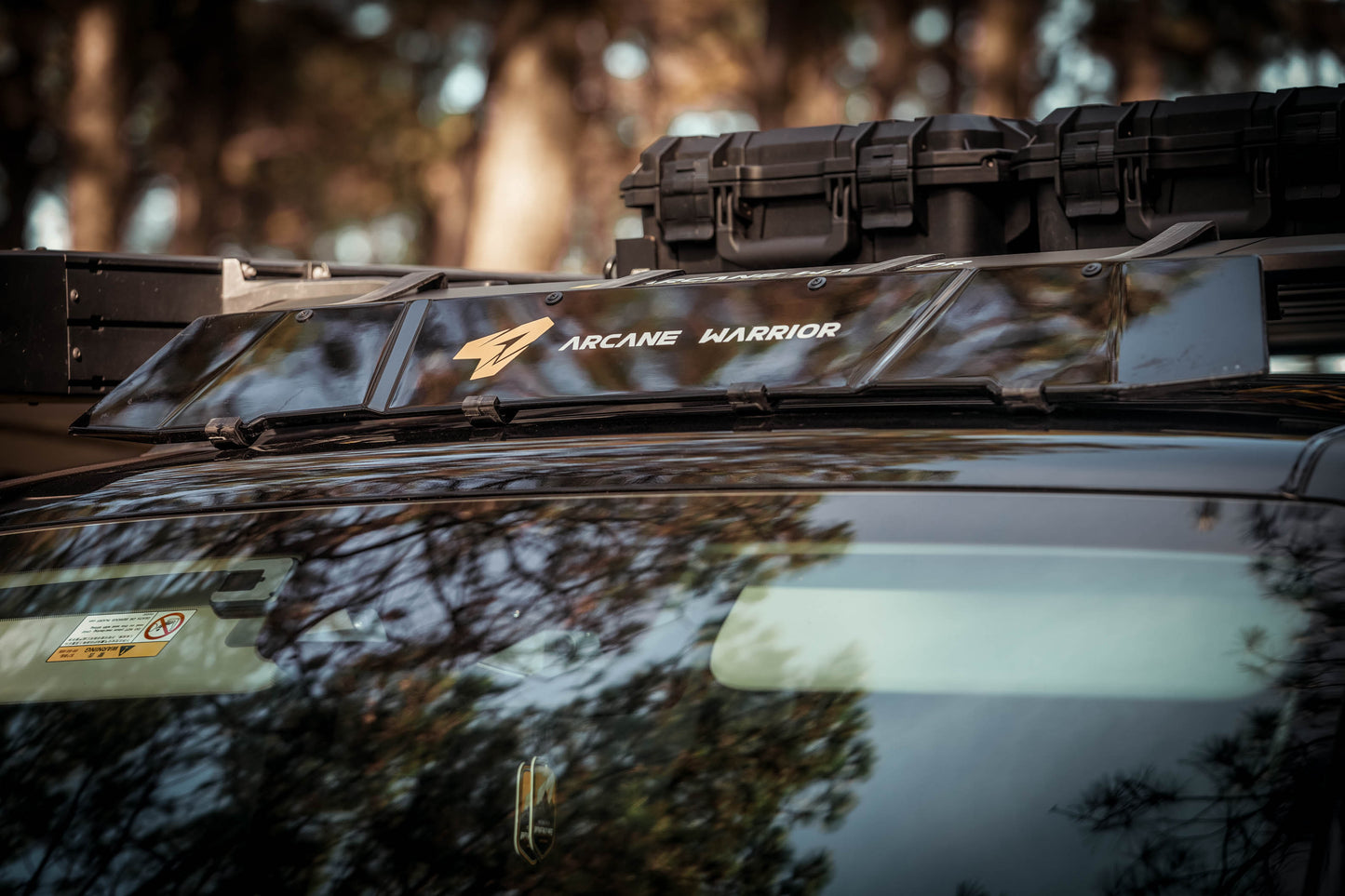 STORM ROOF PLATFORM - WIND DEFLECTOR