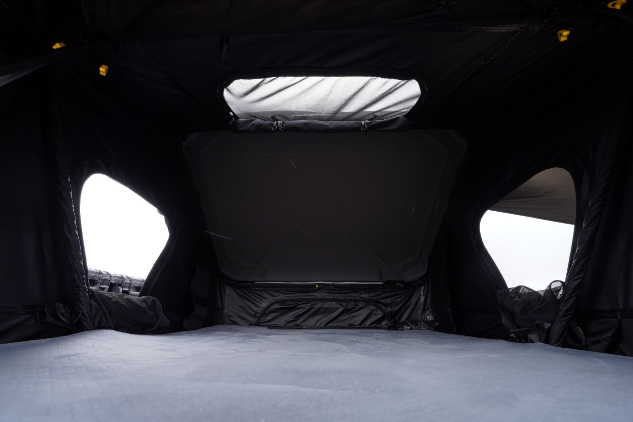 AW Hard Shell Roof Top Tent