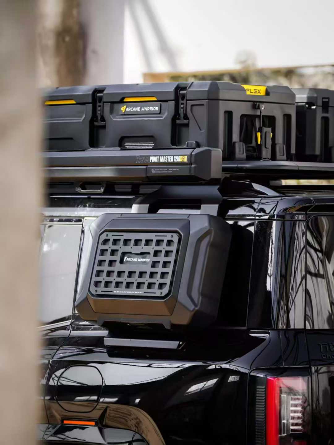 AW Revolve Swivel Ladder