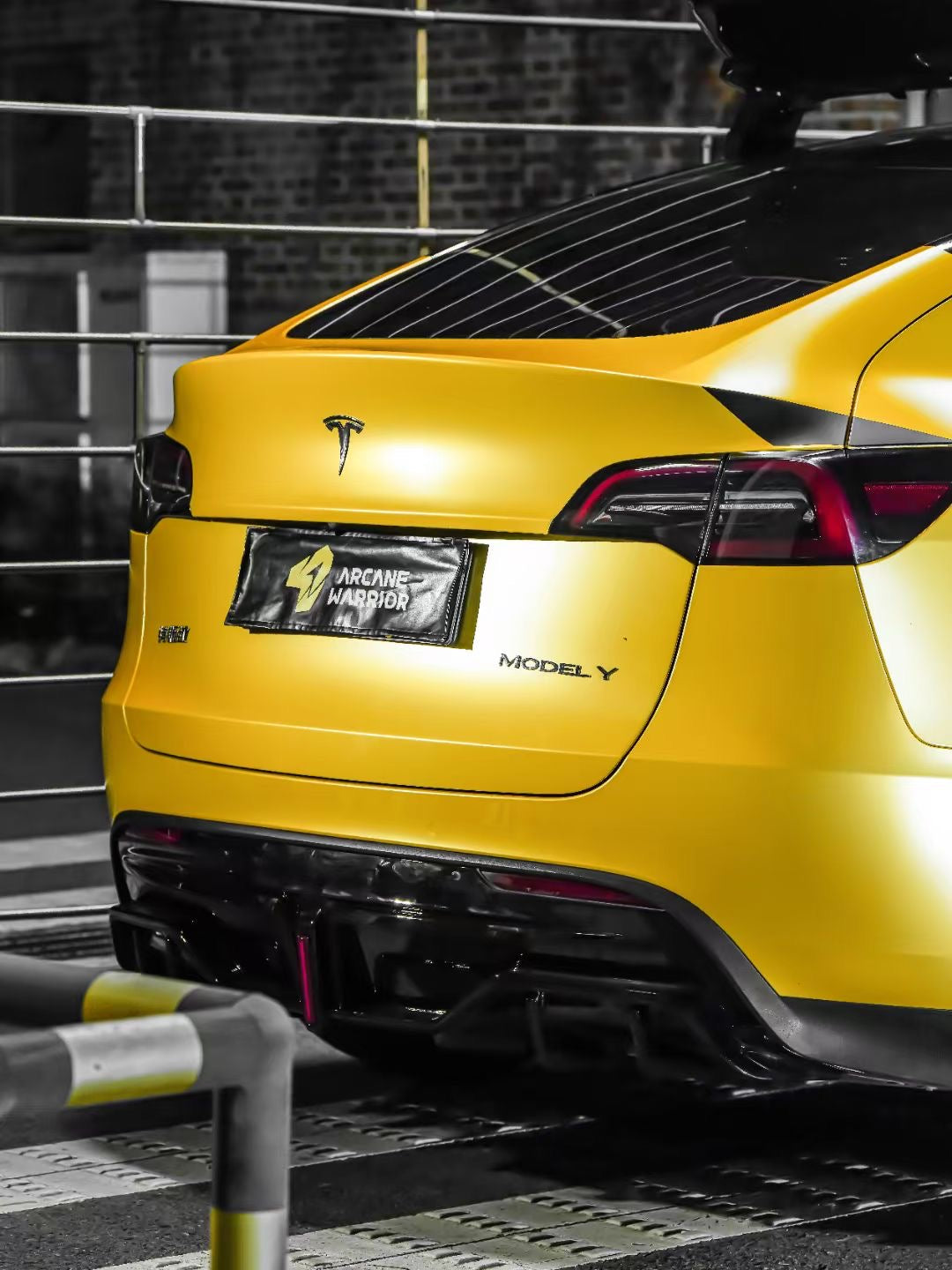 VIZOR Roof Rack - Tesla Model Y