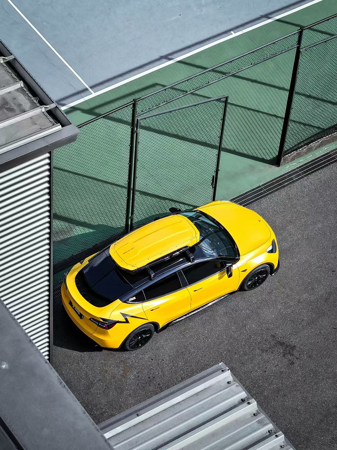 VIZOR Roof Rack - Tesla Model Y