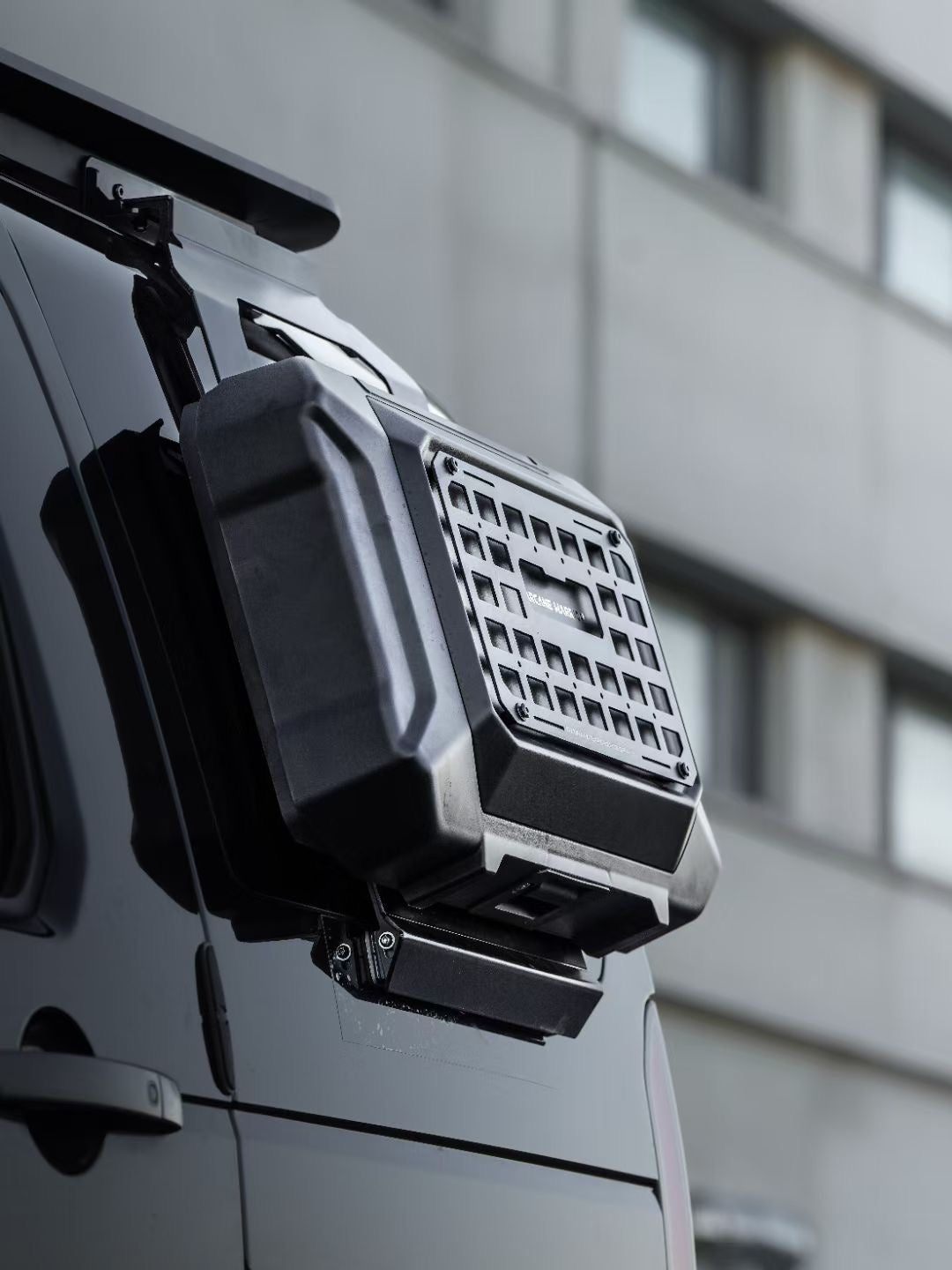 STORM ROOF PLATFORM - LAND ROVER DISCOVERY 4