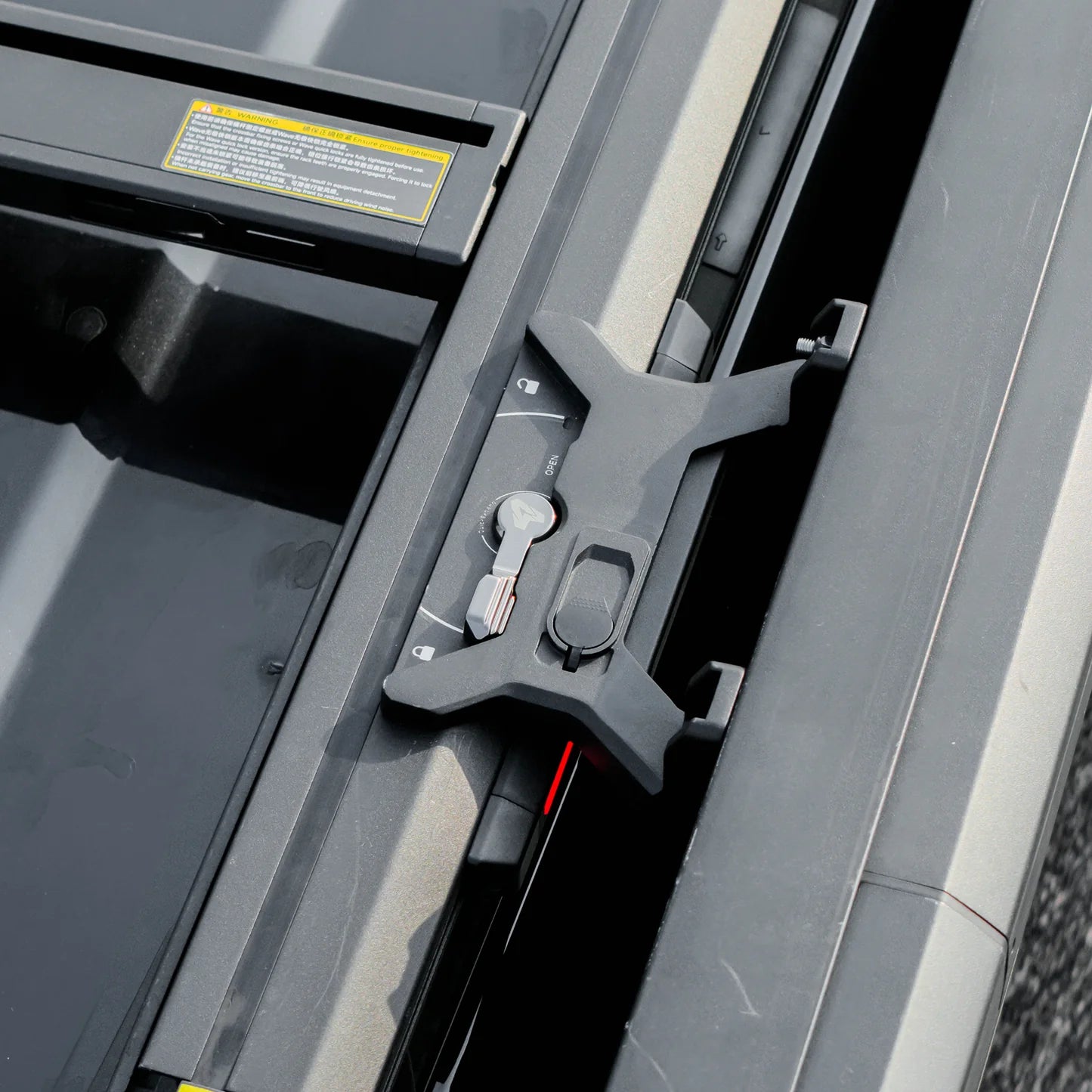 M'LINK X Press-fit Quick Release Mounting Brackets