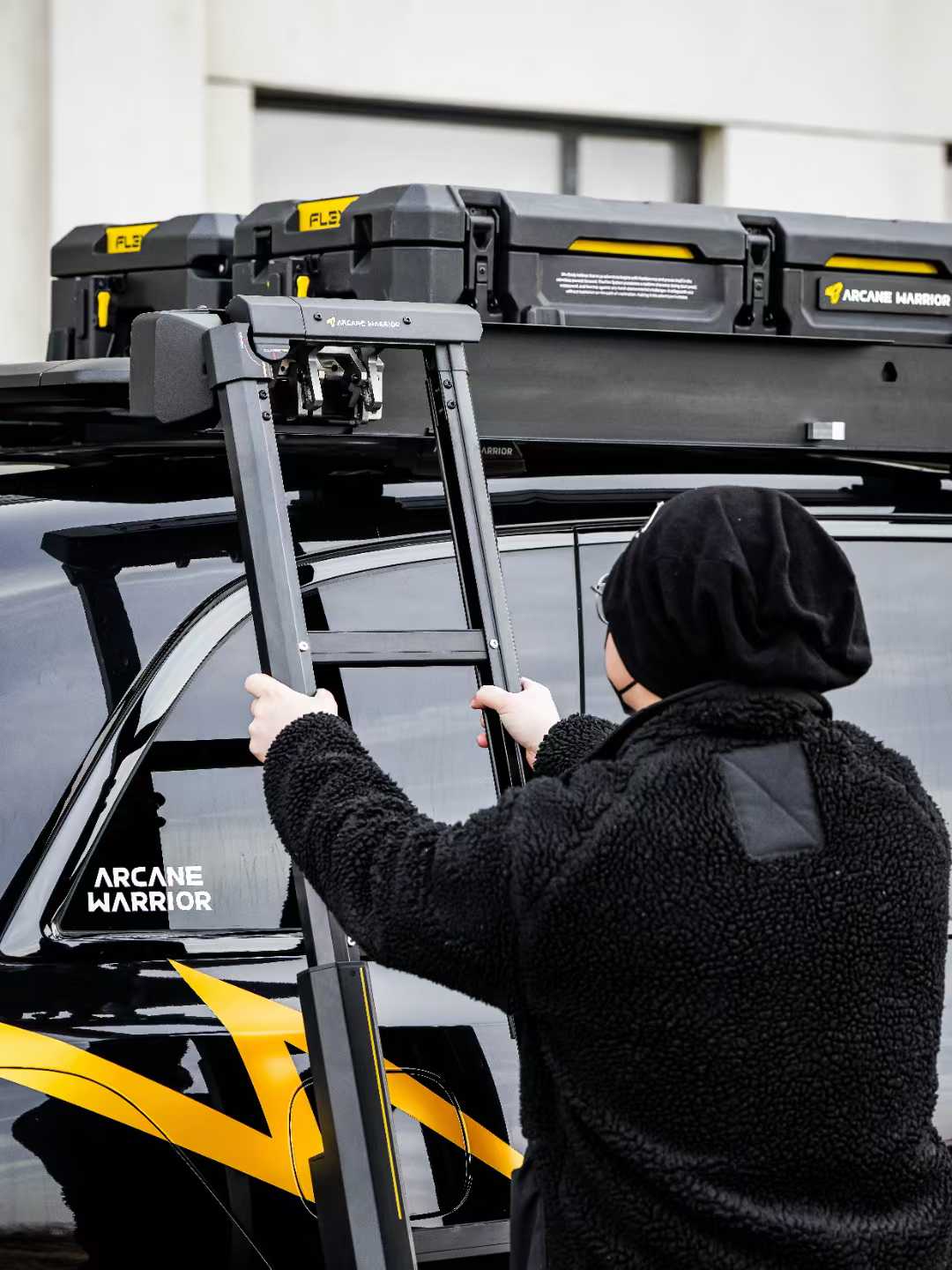 AW Revolve Swivel Ladder